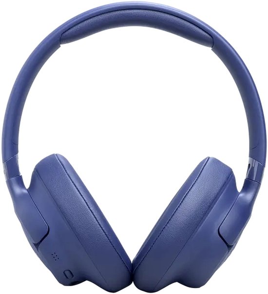 Blauwe JBL Tune over-ear koptelefoon, met het JBL logo zichtbaar aan de zijkant.