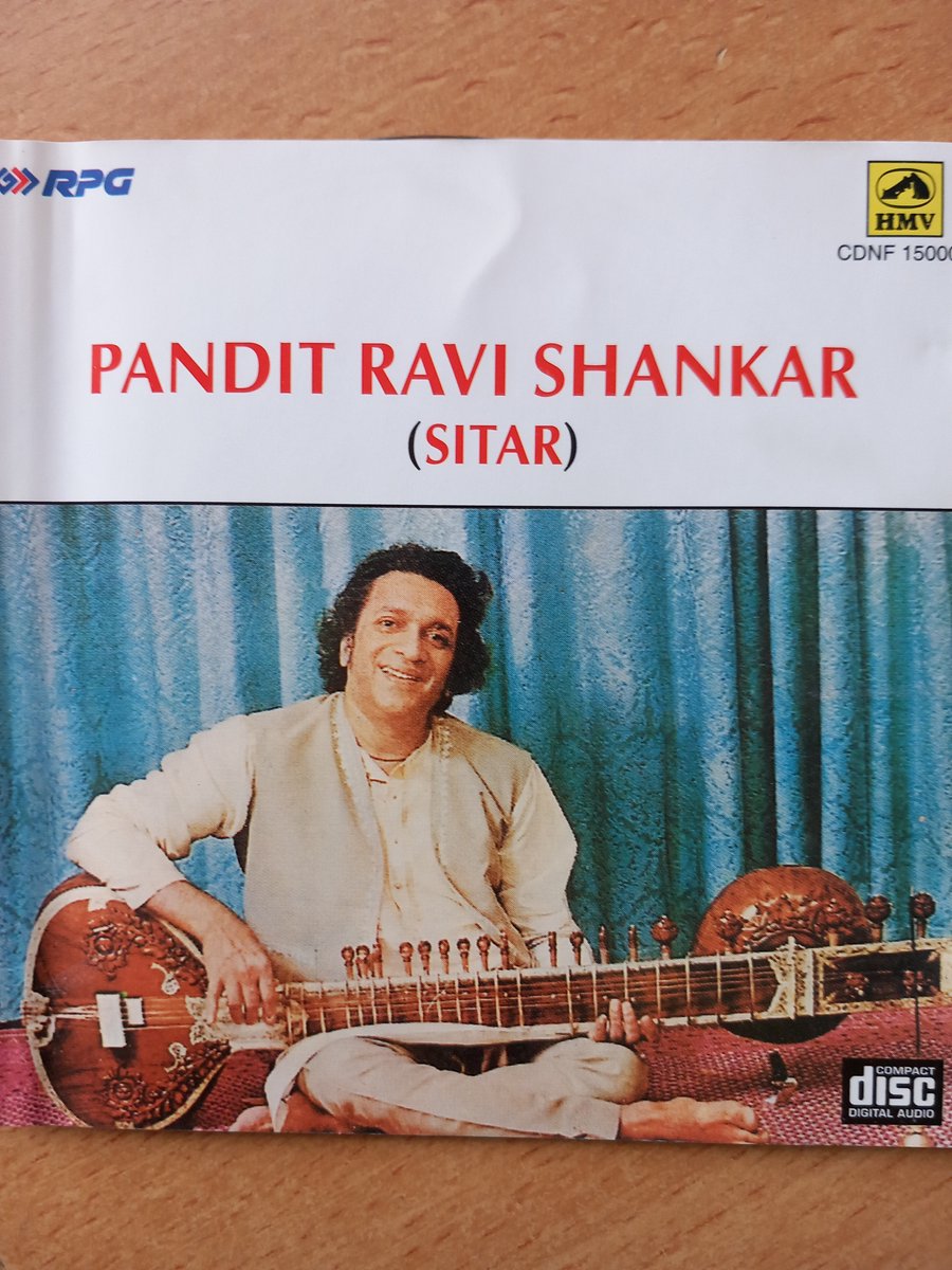 PANDIT RAVI SHANKAR - SITAR