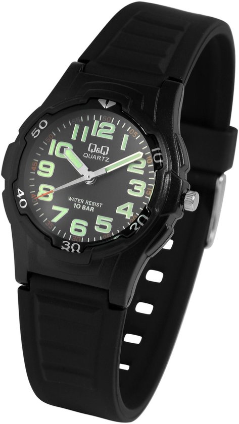 Zwarte Q&Q kinderhorloge met lichtgevende wijzers en cijfers, 10 BAR waterdicht.
