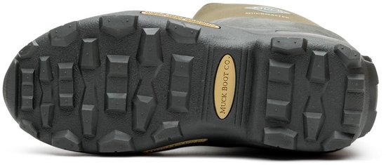 Zool van een groene Muck Boot Muckmaster laars met logo.