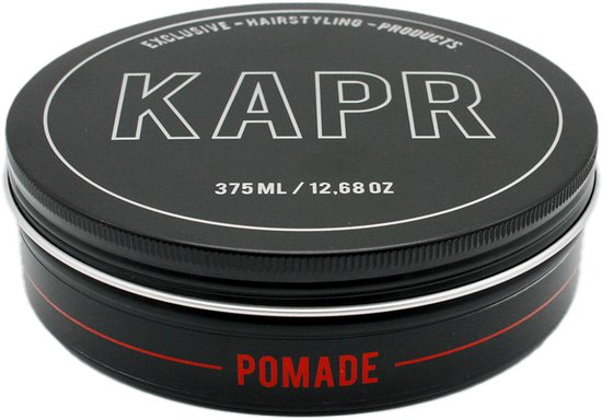 Zwarte KAPR pomade blik, 375 ML / 12,68 OZ, met rode accenten en de tekst 'POMADE'.