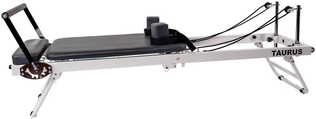 Taurus Pilates Reformer Compact