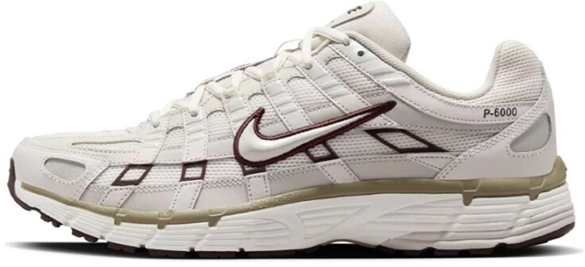 Nike P-6000 Earth Light Bone - Maat 44.5