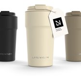 LARS NYSØM Bevægelse Thermos Coffee Mug-to-go 500ml - BPA-vrij met Isolatie - Lekvrije Roestvrijstalen Thermosbeker (Almond Beige)