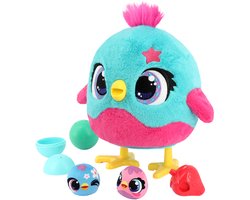 foto van Jumbo - Funtasy Family - Chick-a-boo - Vanaf 3 jaar - Interactieve knuffel - Speelgoed met geluid - Zingt, danst en legt kuikens