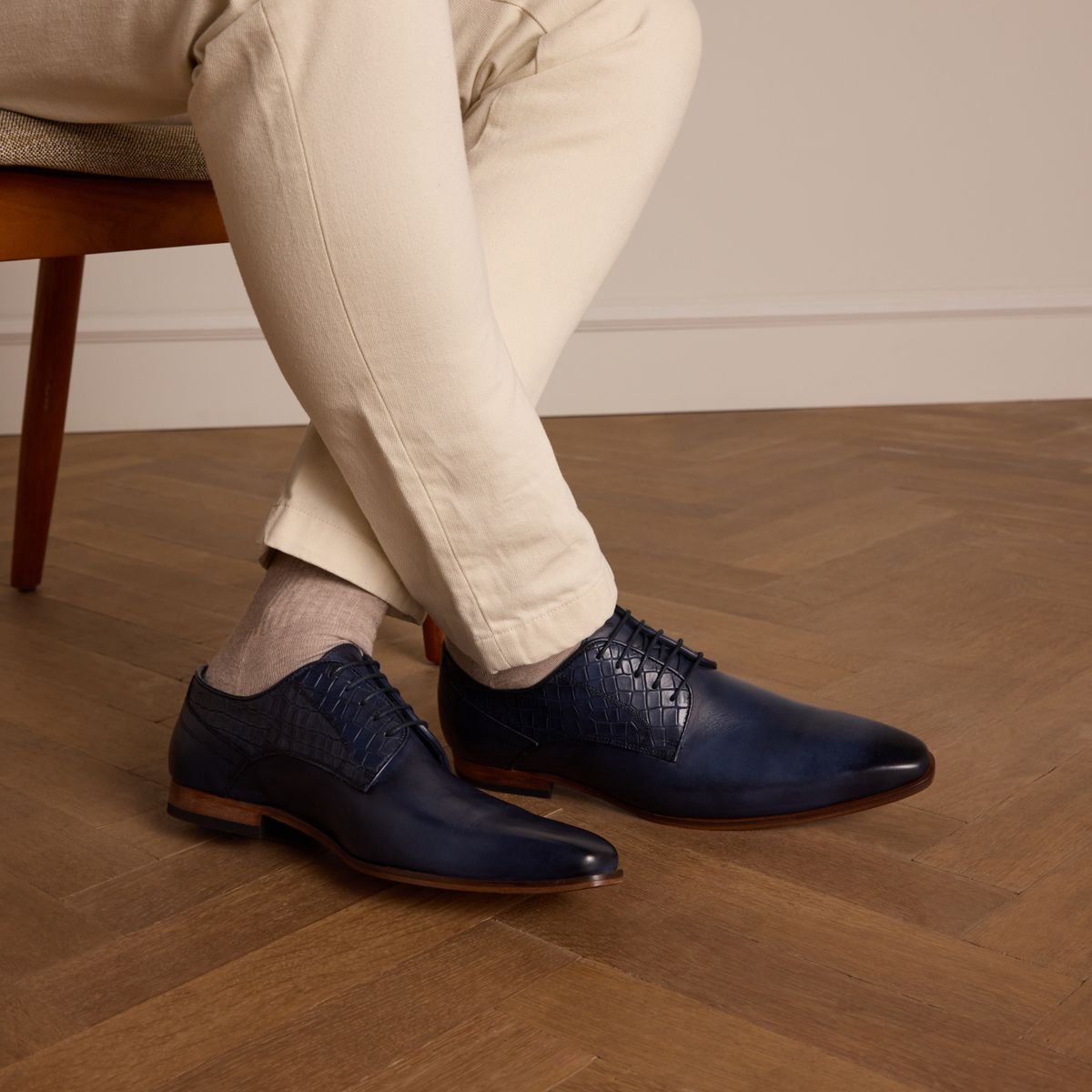 Black label - Heren - Donkerblauwe leren veterschoenen - Maat 47