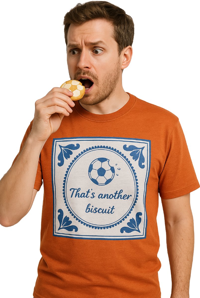 JAP Oranje Koningsdag - WK voetbal 2025 heren shirt (Maat XXL) - Regular fit - Oranje kleding - "That's another biscuit" - 100% Katoen t-shirt