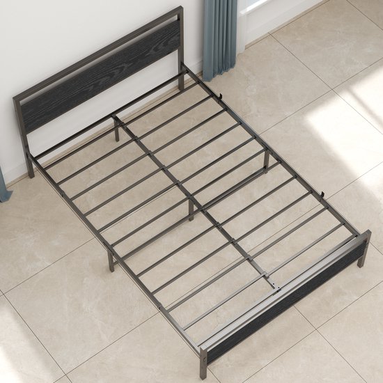 HAUSS SPOLE Lit moderne en métal 140 x 200 cm avec sommier à lattes - Lit double - Lit Classique - Convient comme lit d'appoint ou lit pour chambre d'adolescent (Zwart- Sans Matras)