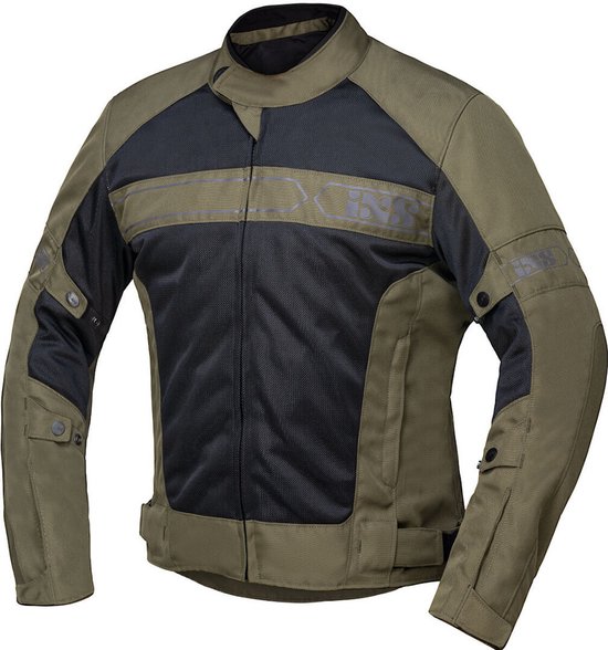 Olijfgroene motorjas met zwarte mesh panelen op de borst en mouwen. Grijze strepen met "iXS" logo op de borst. "iXS" logo op de mouwen.