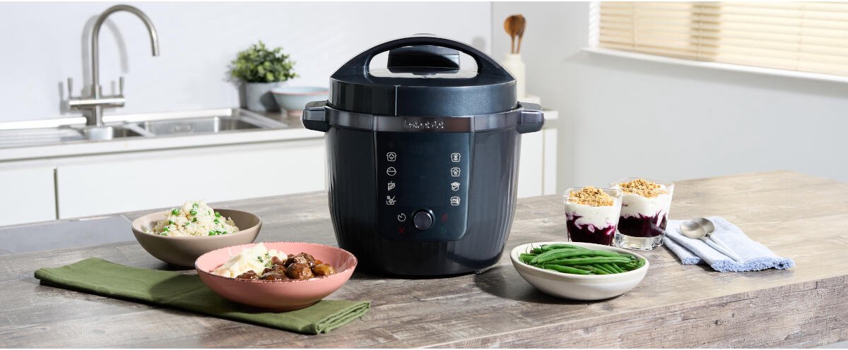 Afbeelding 3 van Instant Pot Pro Multicooker – 5,7 Liter – 10-in-1 Elektrische Hogedrukpan – 1200W – Roestvrijstalen Binnenpan met Handvaten – Slowcooker, Rijstkoker, Stomer, Yoghurtmaker, Warmer – Programmeerbaar – Grote LED-display – Vaatwasserbestendige onderdelen