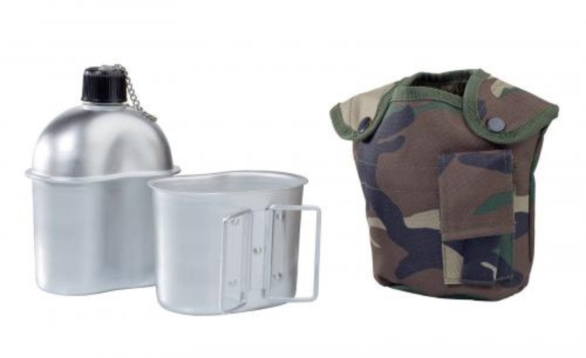 AB US aluminium veldfles 1L met beker en hoes, woodland camo