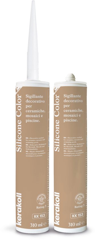 Twee kokers Kerakoll Silicone Color KK 153 Licht Bruin. De ene is 310 ml. Er zijn ook meerdere talen beschikbaar op de verpakking.