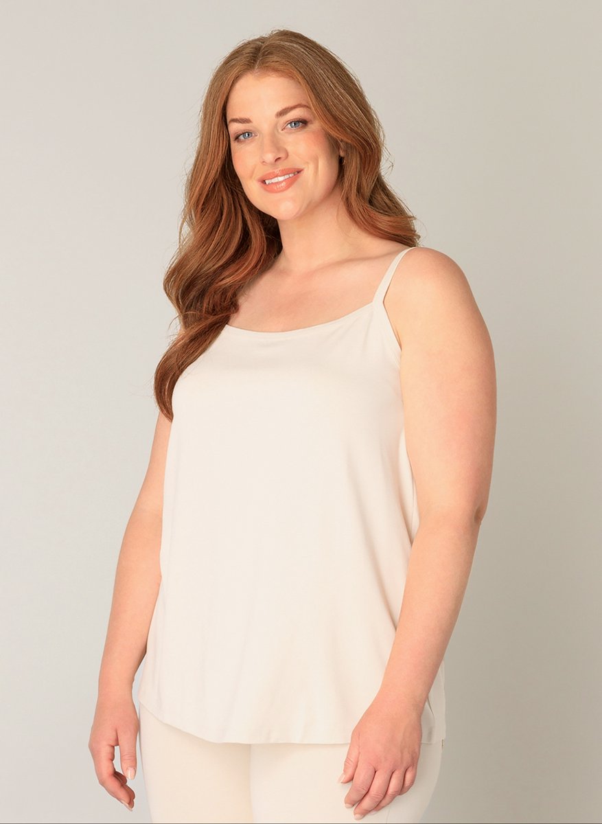 BASE LEVEL CURVY Alexa Top - Light Beige - maat 4(54/56)