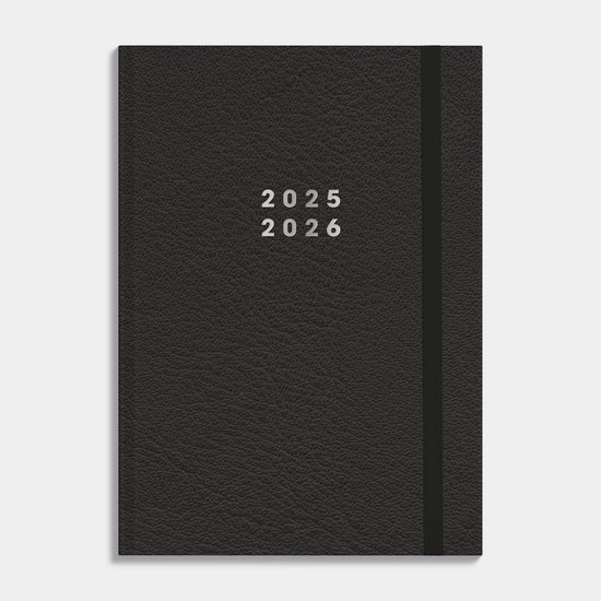Idena 11169 - Taschenkalender 2025 im Format 9 x 14 cm, 1 Woche auf 1 Seite, Terminplaner in Schwarz mit Blütenmotiv, Gummiband, Innentasche und Leseband Idena 11169 - Taschenkalender 2025 im Format 9 x 14 cm, 1 Woche auf 1 Seite, Terminplaner in Schwarz mit Blütenmotiv, Gummiband, Innentasche und Leseband
