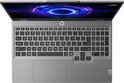 Zilveren Lenovo LOQ laptop open, van bovenaf gezien. Zwart toetsenbord.