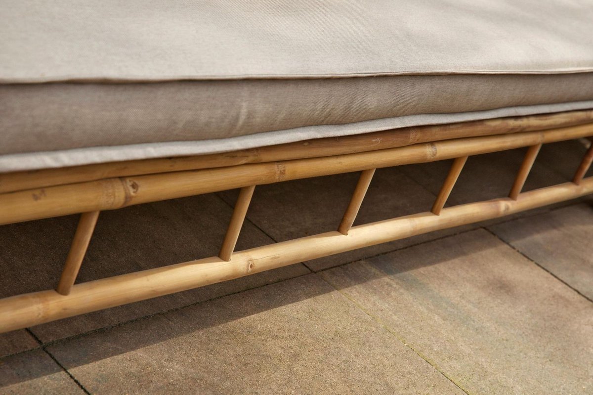 Exotan 2024 bamboo daybed