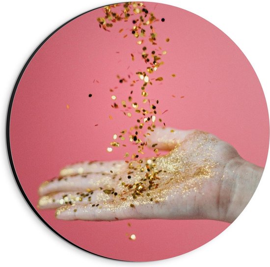 Dibond Wandcirkel - Gouden Glitters op Hand bij Roze Achtergrond - 20x20cm Foto op Aluminium Wandcirkel (met ophangsysteem)