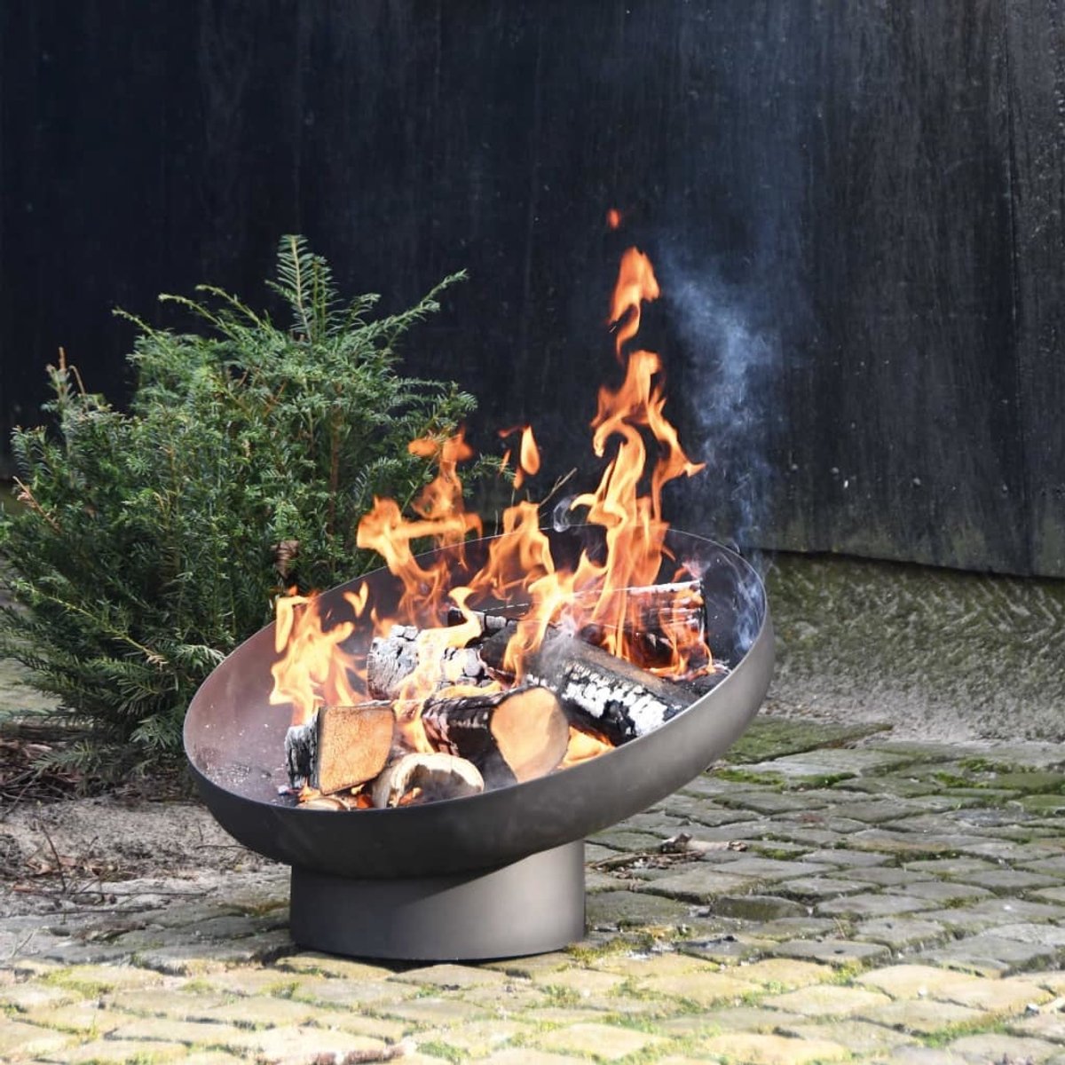 Esschert Design Vasque à feu inclinée - Acier - Noir