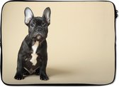Laptophoes 13 inch - Franse Bulldog - Zwart - Beige - Laptop sleeve - Binnenmaat 32x22,5 cm - Zwarte achterkant