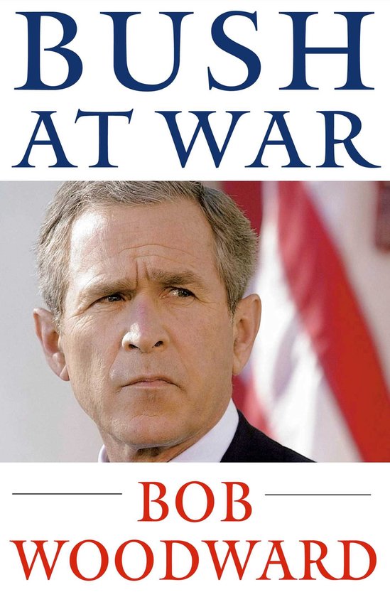 Boekcover van "Bush at War" met een portret van George W. Bush en de Amerikaanse vlag op de achtergrond.