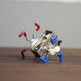 Kikkerland Wind Up Skidum - Critter - Speelgoedrobot - Uniek cadeau