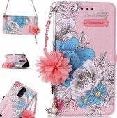 Voor LG K8 (2017) (EU-versie) Roze achtergrond Blauwe roos Patroon Horizontale flip lederen tas met houder & kaartsleuven & parelbloem Ornament & ketting