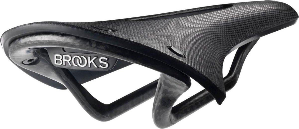 Brooks C13 Carved Zadel, 145 mm ras, Carbon Rail, Zwart