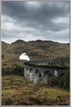 JUNIQE - Poster met kunststof lijst From Platform 9 3/4 -13x18 /Grijs