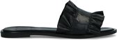 Mrs Keizer by Manfield - Dames - Zwarte leren slippers met ruffles - Maat 39