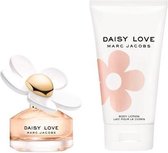 Marc Jacobs Daisy Love Eau de Toilette 100ml + Body Lotion 75ml