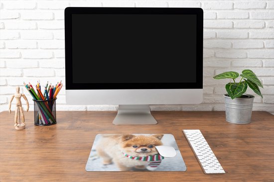 Muismat Vrije Dieren - Hond met sjaal muismat rubber - 40x30 cm - Muismat met foto