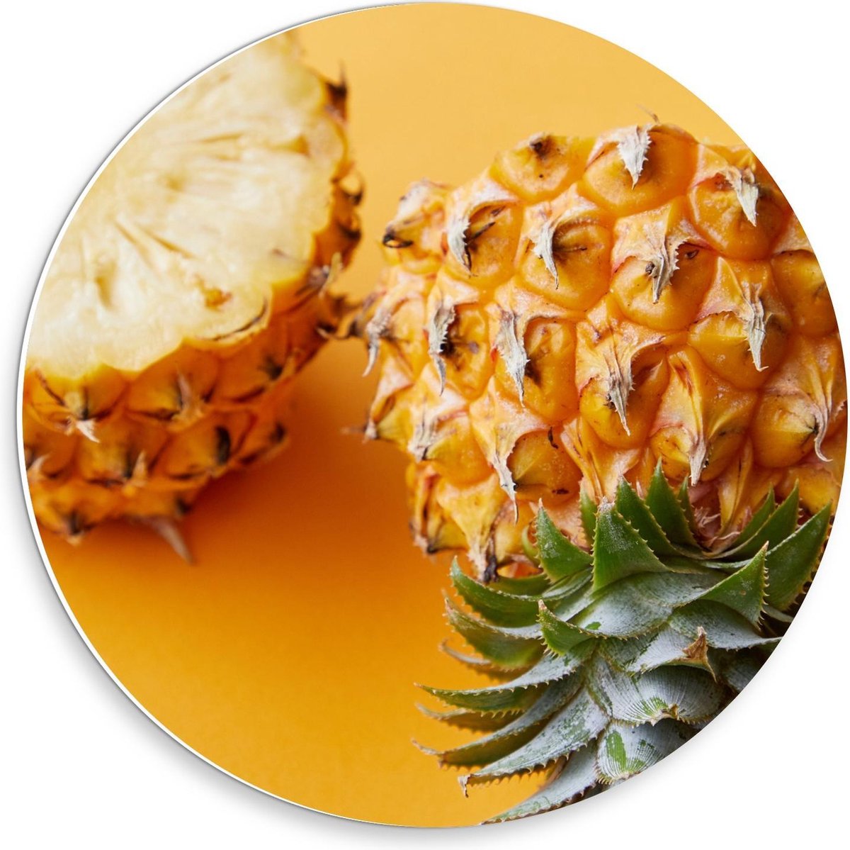Forex Wandcirkel - Verse Ananas - 30x30cm Foto op Wandcirkel (met ophangsysteem)