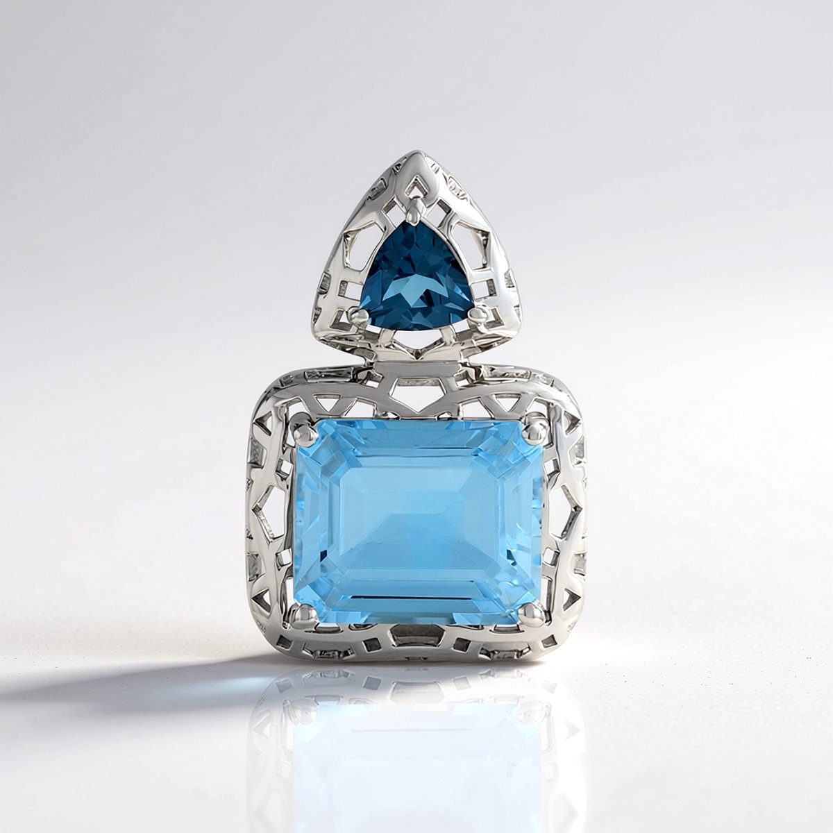 Cavill - Zilveren Hanger met 4,59 ct Hemelblauwe & London Blue Topaas - 925 Sterling Zilver - Modern Geometrisch Design - Sieraden Dames