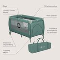 Groen Lionelo reisbedje met labels voor T25 schuimmatras, mesh zijkanten, wielen en zij-ingang.