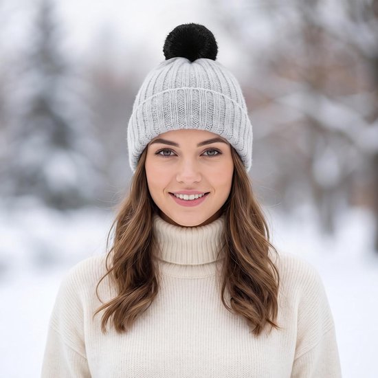 6 stuks pompons van imitatiebont met elastische, 7 cm pompon, zwart — afbeelding 4