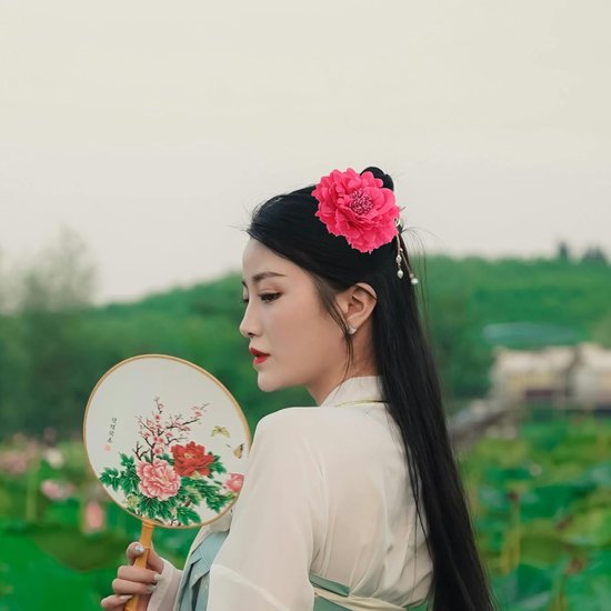 6 Stuks Extra Large Rosy Peony Artificial Flower Hair Clips Realistische Bohemia Haaraccessoires Grote Stoffen Bloemenspeld voor Bruiloft Strand Dagelijks Gebruik — afbeelding 5