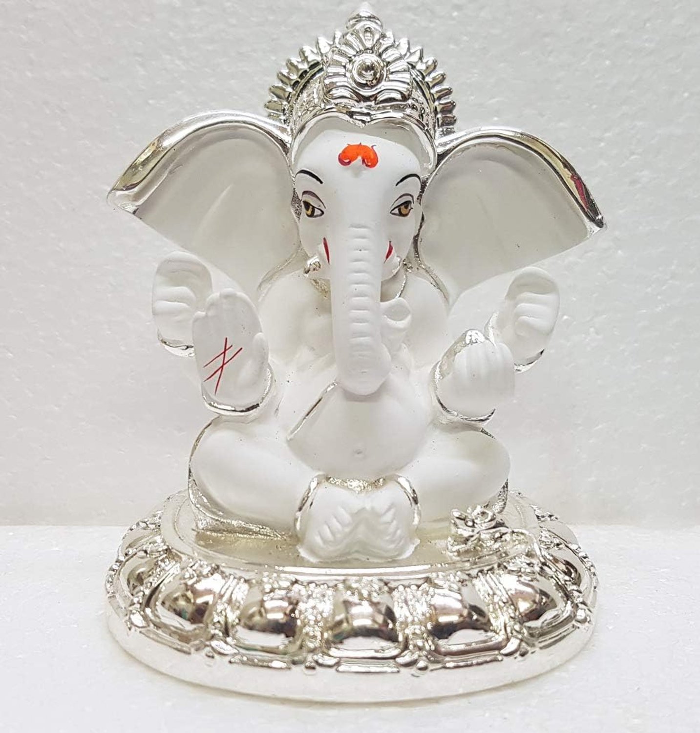 Keramiek Lord Ganesh Idol, 8x7x7 cm, Zilver