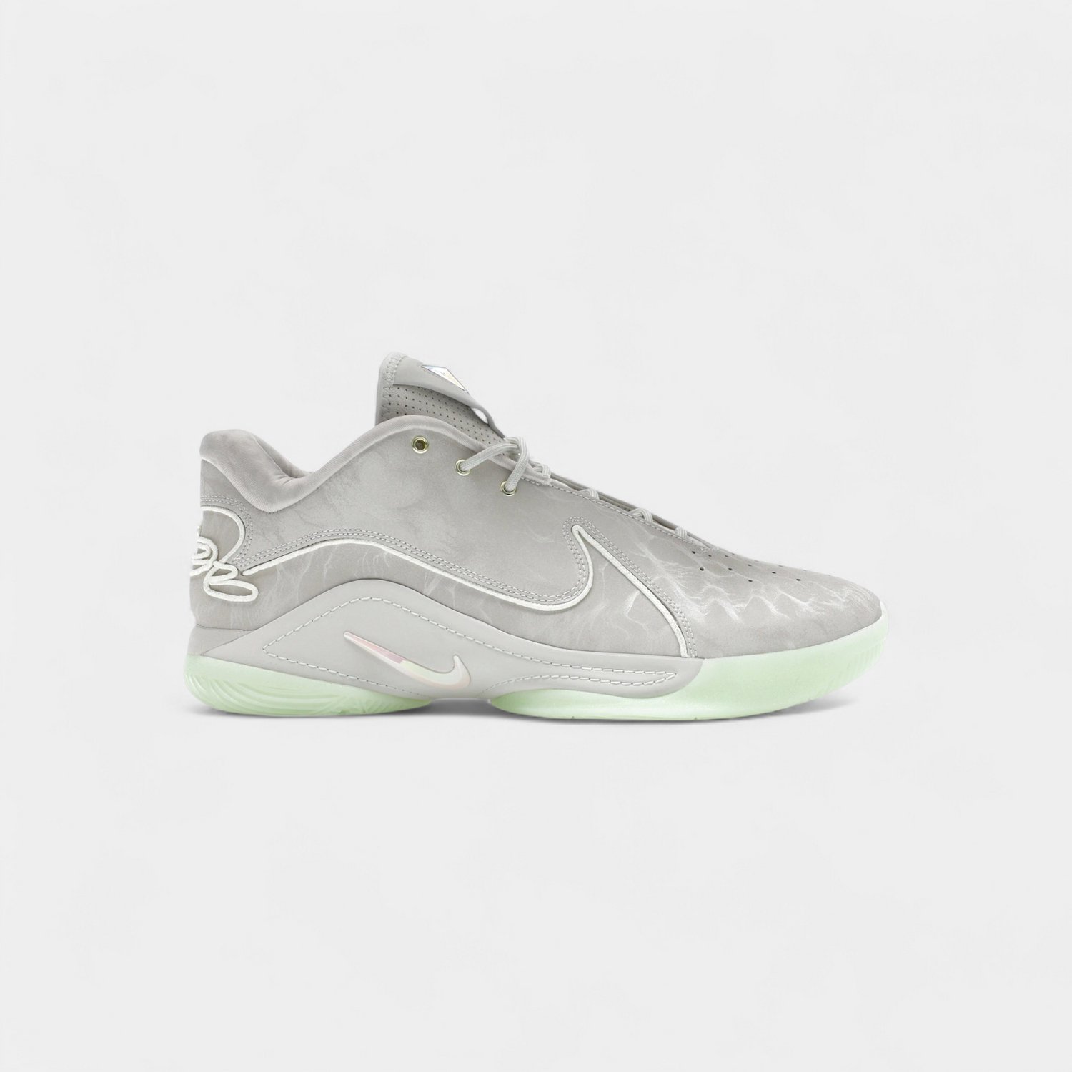 Nike LeBron 22 Dunkman Wit