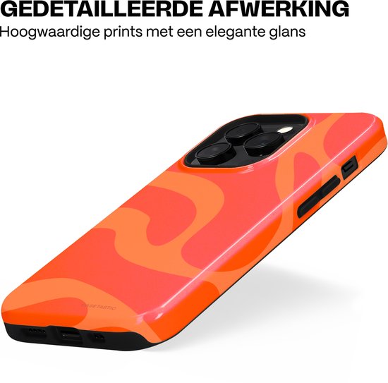 Oranje telefoonhoes met golvend patroon in fel oranje en lichter oranje. Glanzende afwerking.
