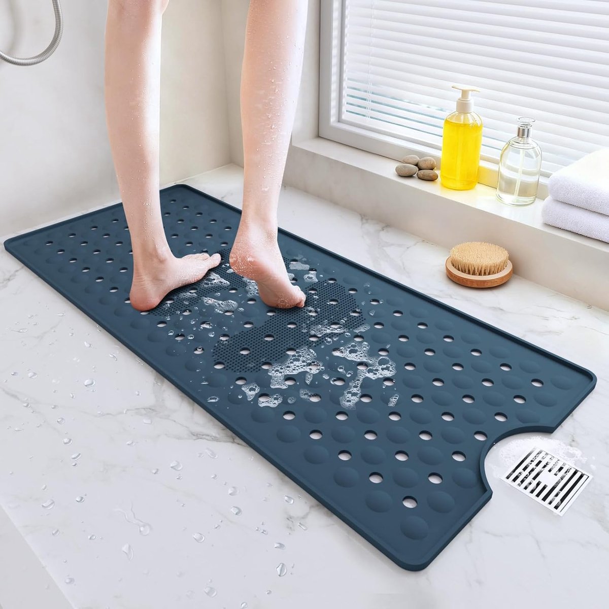 Badkuipmatten, 90 x 40 cm Douchemat voor Badkamer en Badkuip, Machinewasbare Lange Badmat, Grote Afvoeropeningen Houden de Badkuip Schoon, Diepblauw