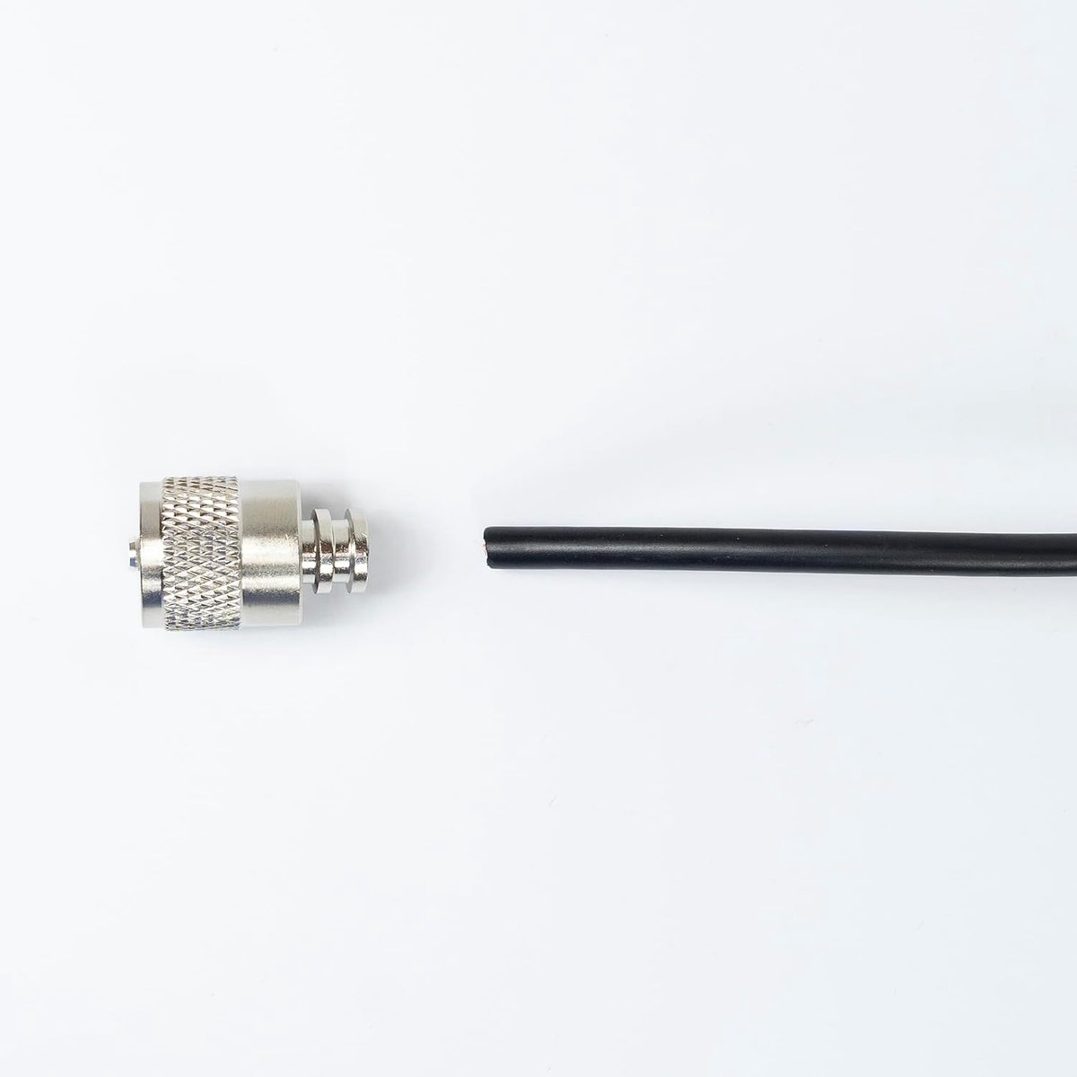 T301 Connecting Cable for Aerials with Threaded Plug PL259