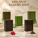 Vijf luxe zeepblokken: Jasmijn, Aloë Vera, Laurier, Muskus en Oudh & Amber.