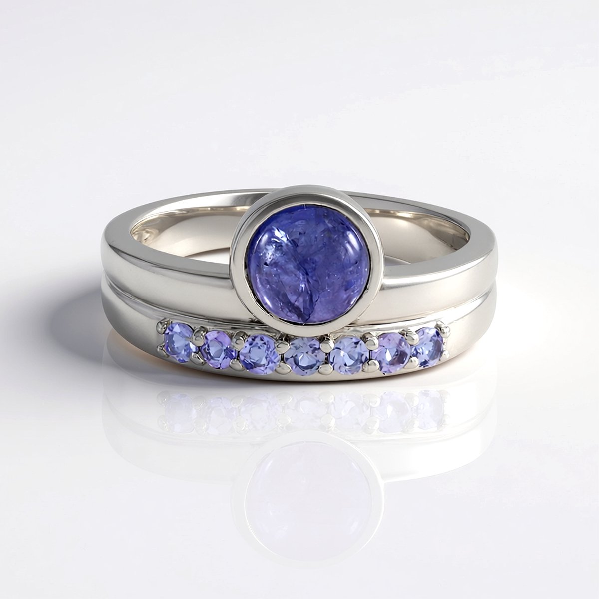 Cavill - Zilveren ring met tanzaniet 1,06 ct - 925 sterlingzilver gerhodineerd - Paarse edelsteen cabochon - Elegante ronde tanzaniet ringen