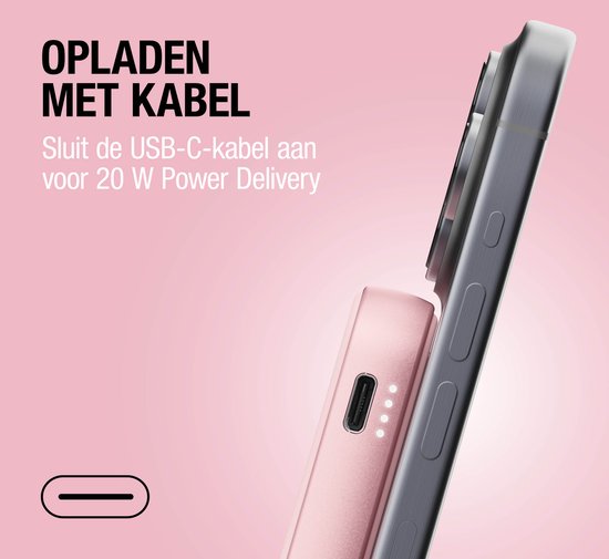 Roze powerbank aangesloten via USB-C kabel aan iPhone voor 20W Power Delivery.