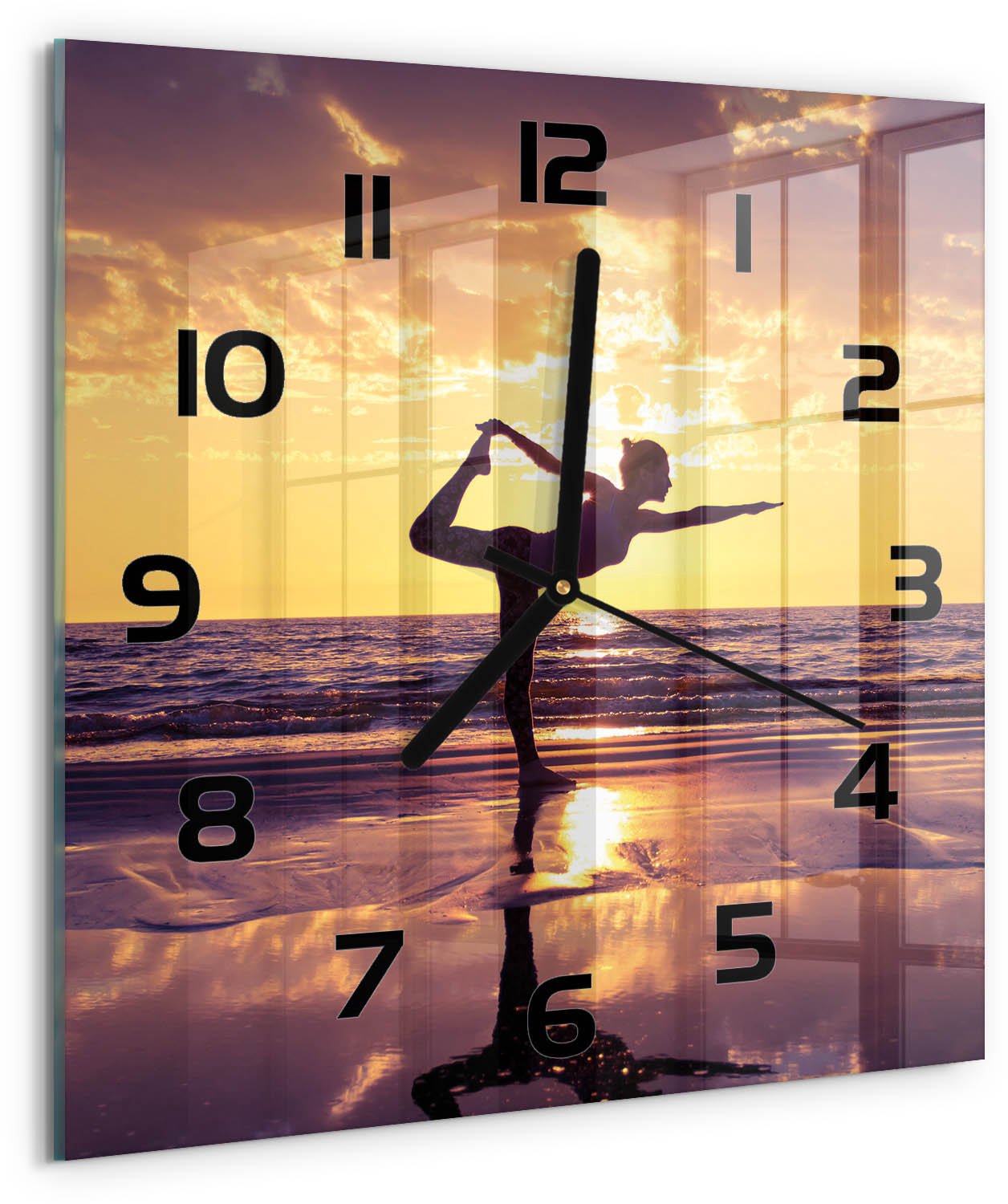 Tulup Wandklok - Yoga op het strand Wandklok Glas Met Motief - 30x30 cm - Geel Decoratieve Glazen Klok - Zwarte handen - Vierkante Klok - Gekleurde Glazen Klok - Glazen Klok Met Print