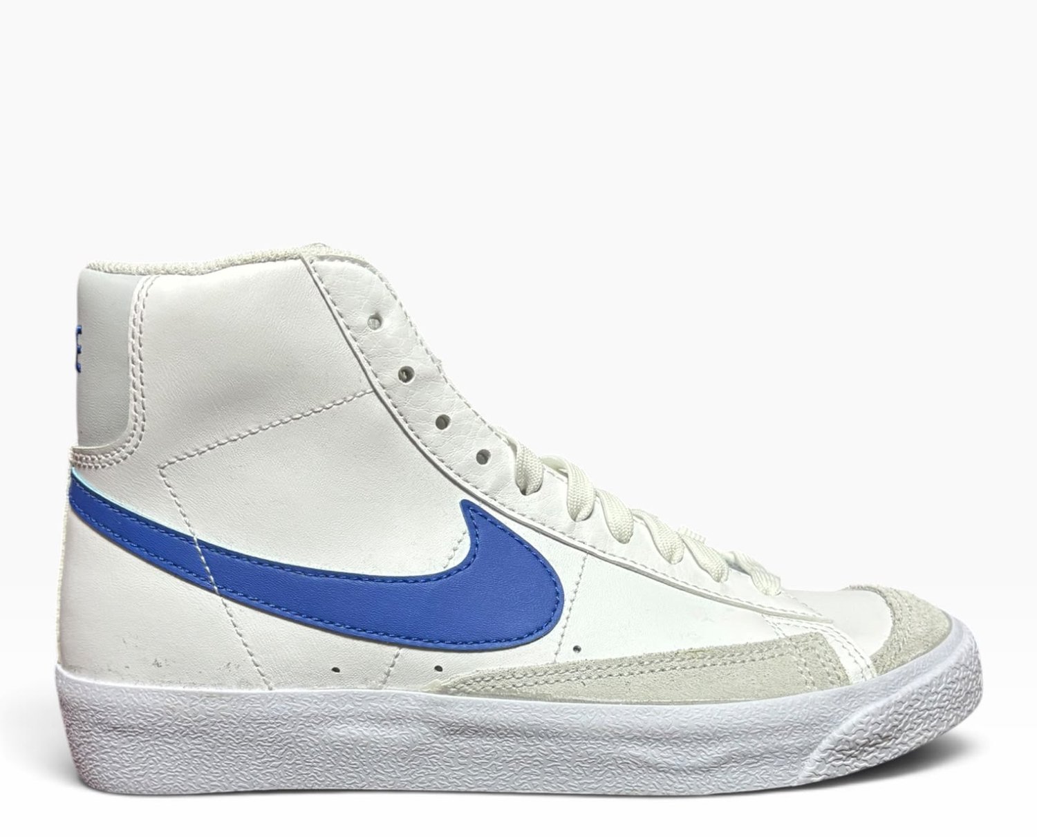 Nike Blazer Mid ’77 Sneakers Unisex – Doos Zonder Deksel Wit