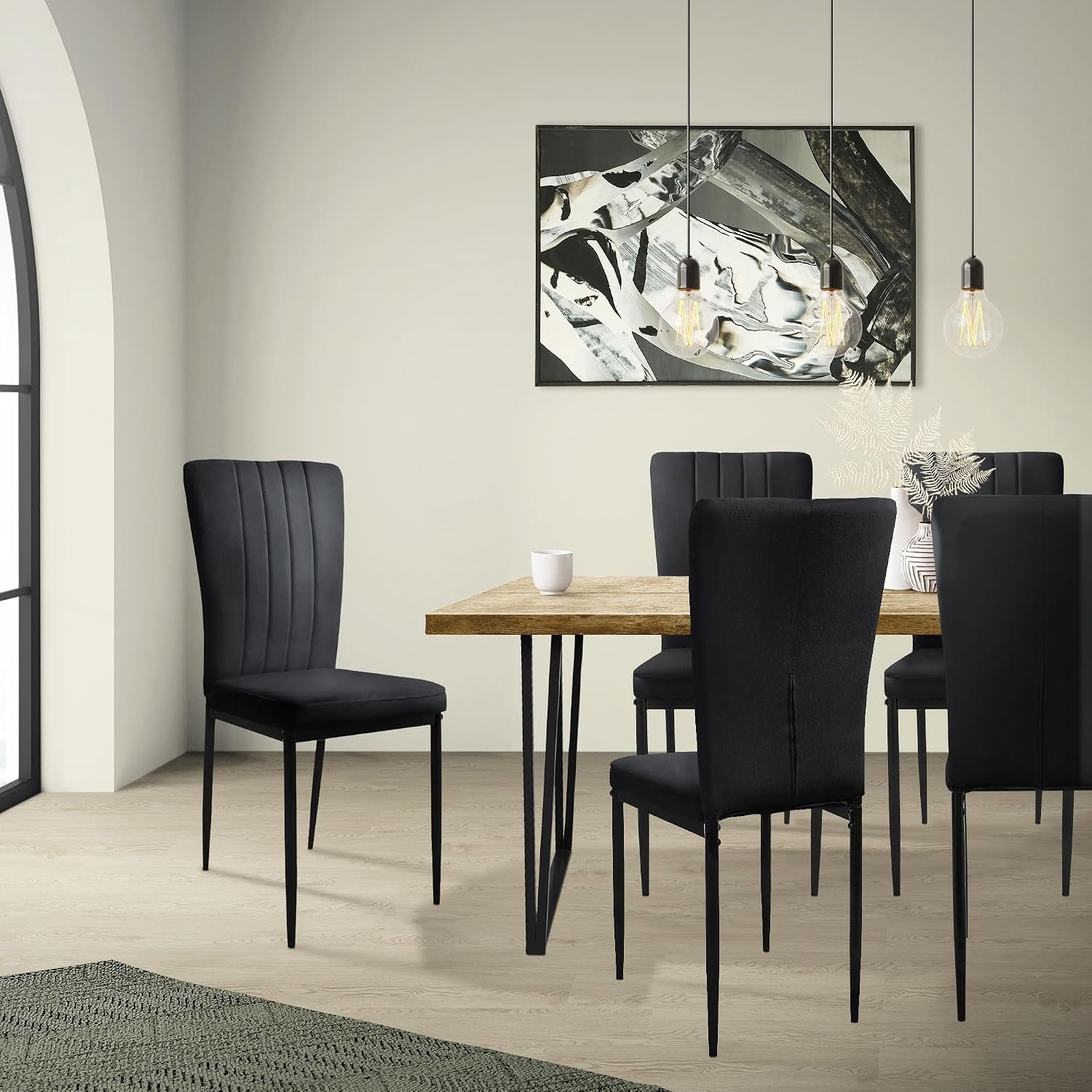 Luxe Fluwelen Eetkamerstoelen Zwart Set van 4 – Moderne Gestoffeerde Keukenstoelen met Ergonomische Rugleuning, Metalen Poten, 48 cm Zithoogte en 120 kg Draagvermogen – 42 x 40 x 97 cm