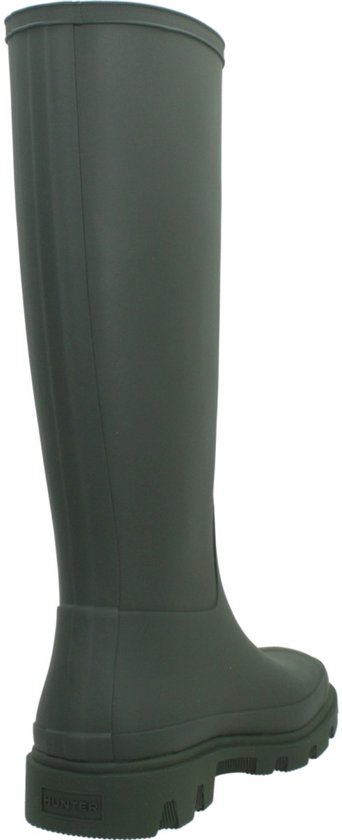 Donkergroene Hunter hoge regenlaars, achteraanzicht met 'HUNTER' logo op de hak.