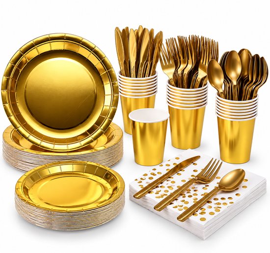 Gouden wegwerp servies set met stapels borden, bekers, bestek en servetten, met gouden confetti.