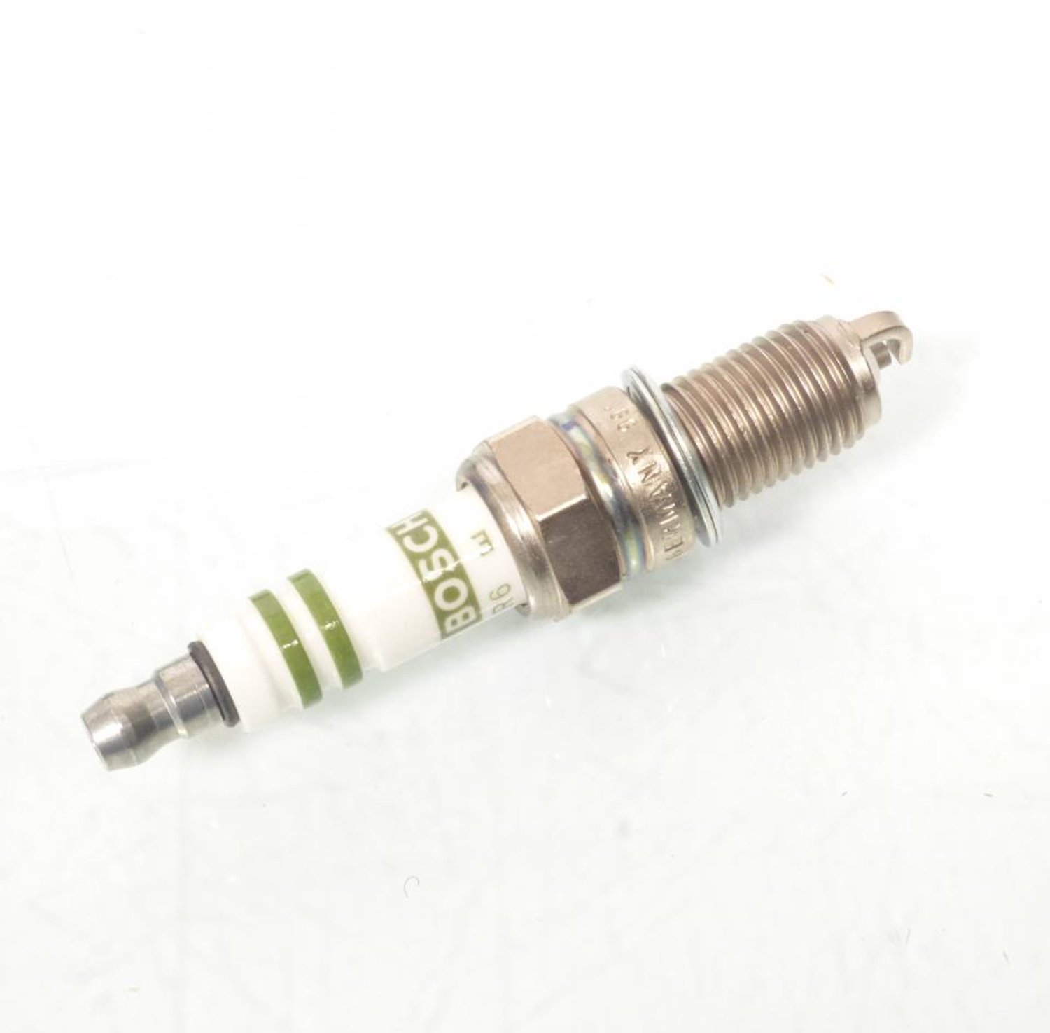 Bougie d'allumage Bosch pour Moto Harley Davidson 1200 XR 2008 à 2010 Neuf